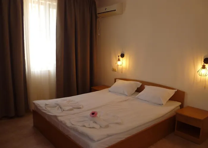 شقة فندقية Tourist Complex Rose Village 2*