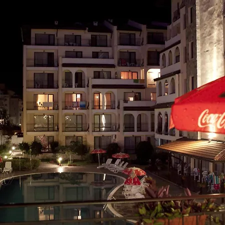 Tourist Complex Rose Village Hotel de apartamente