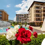 Tourist Complex Rose Village 3* サニービーチ