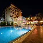 Tourist Complex Rose Village アパートホテル サニービーチ
