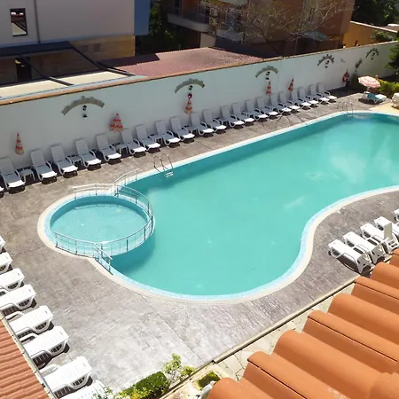 מלון דירות Tourist Complex Rose Village