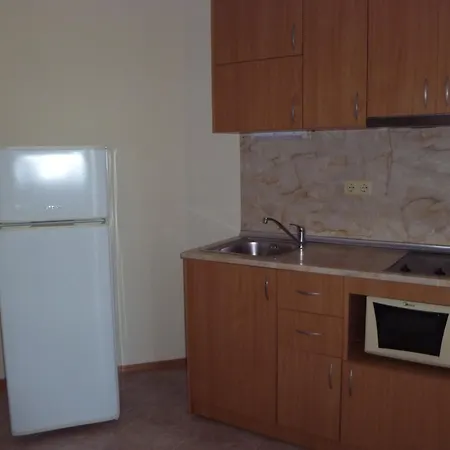 Tourist Complex Rose Village Apartmanhotel 3*