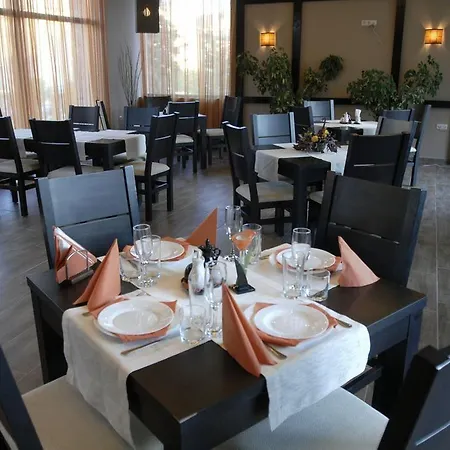Tourist Complex Rose Village Hotel apartamentowy