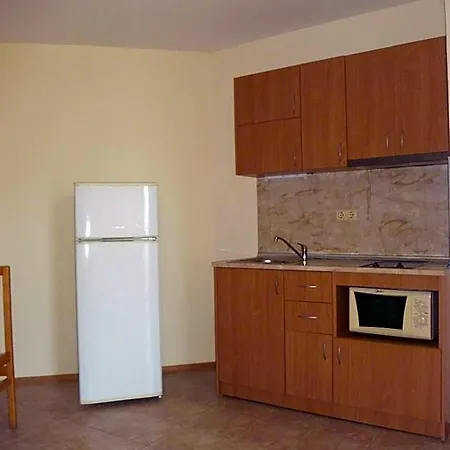 Tourist Complex Rose Village Hotel apartamentowy