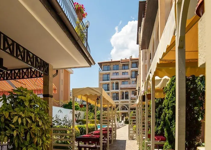 Tourist Complex Rose Village Lejlighedshotel Sunny Beach