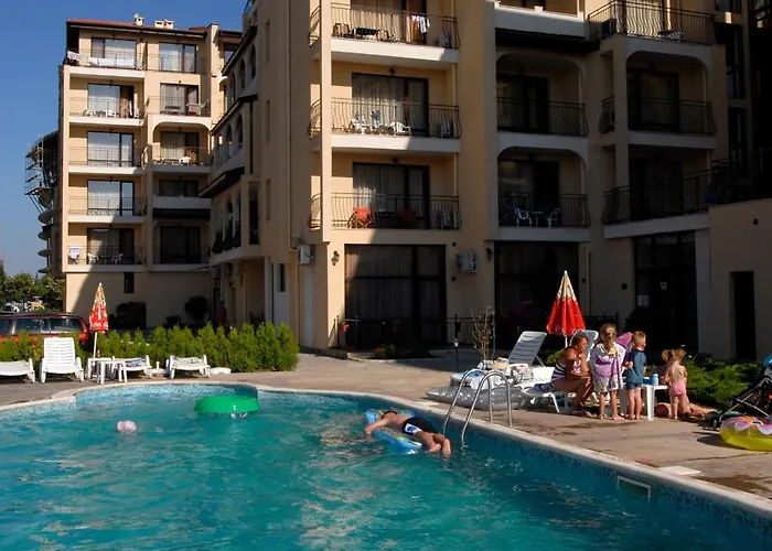 Lejlighedshotel Tourist Complex Rose Village 3*