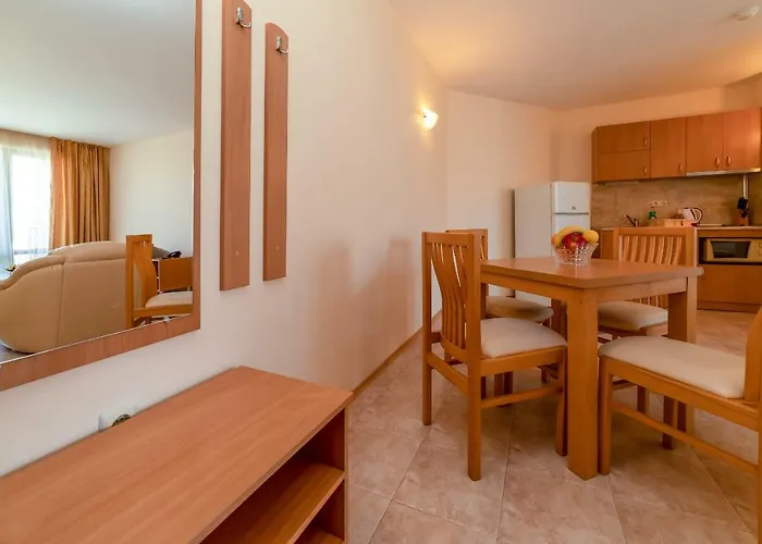Tourist Complex Rose Village Lejlighedshotel