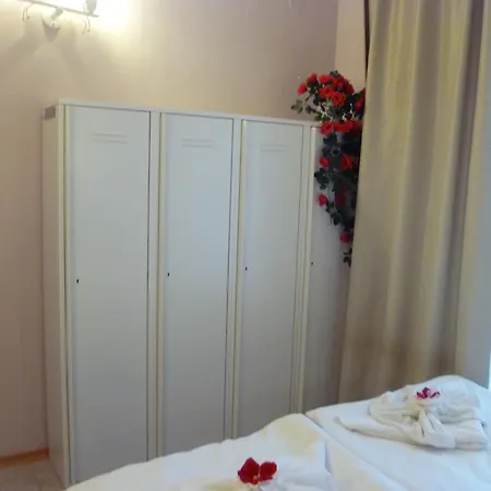 Tourist Complex Rose Village Lägenhetshotell