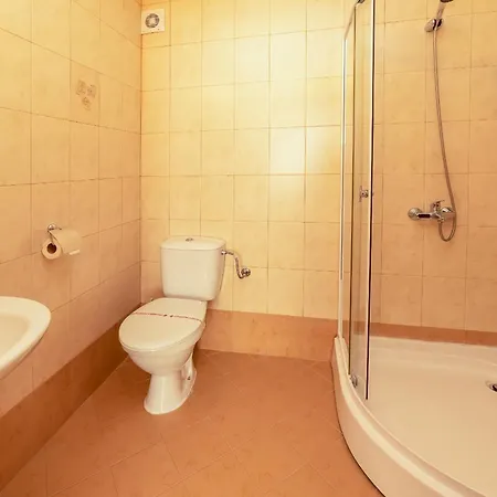 Tourist Complex Rose Village Lägenhetshotell Slăntjev Brjag